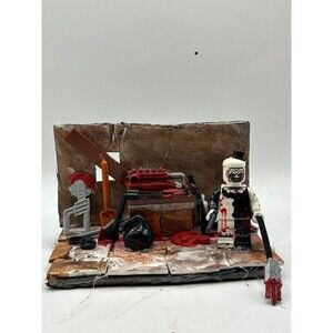 Custom Art the Clown Workshop Diorama – Terrifier Horror